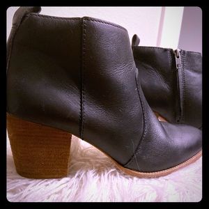 Madewell Black Ankle Leather Boots